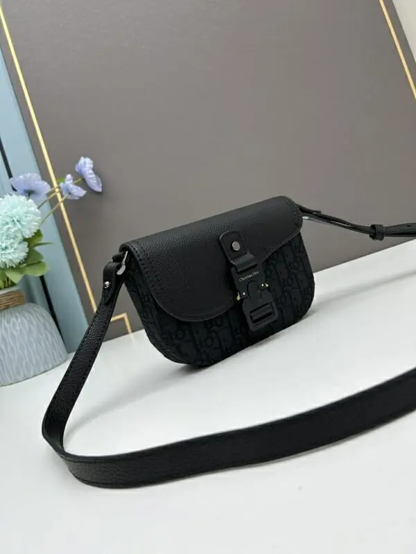 christian dior aaa qualite mini sac a main pour unisexe s_11b25ba1